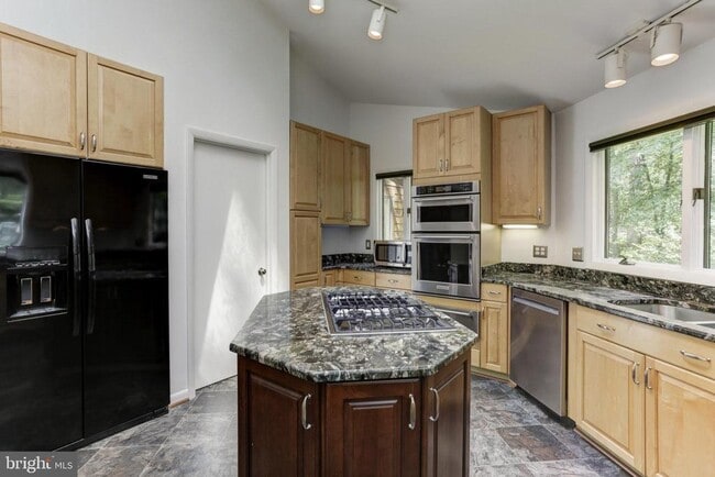 Foto del edificio - 10373 Currycomb Ct