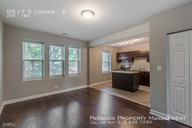 Building Photo - 9817 S Loomis St