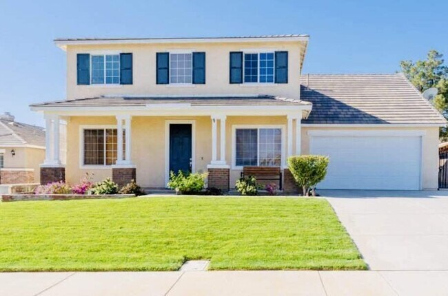 Foto del edificio - 2644 Taft Ln