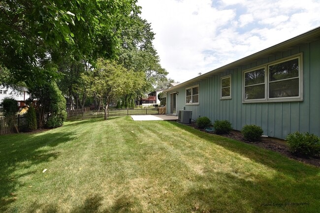 Building Photo - 4500 Blackhawk Ln