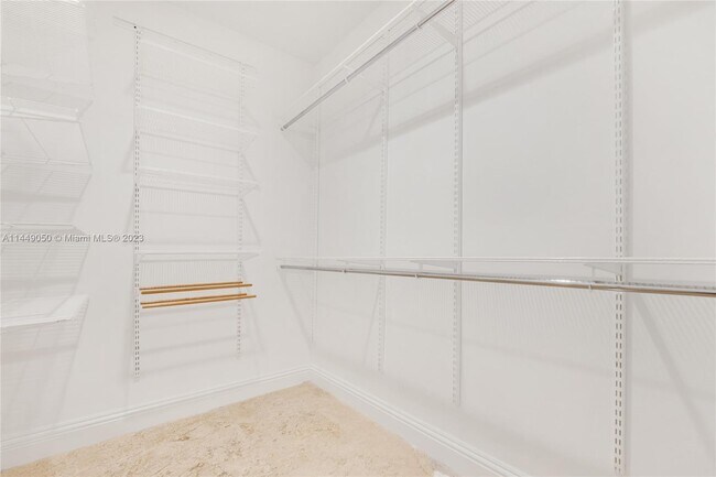 Building Photo - 3101 Oak Ave