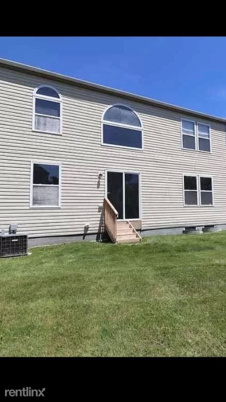 Foto del edificio - 4 br, 3.5 bath Townhome - 690 Faith Ann Dr