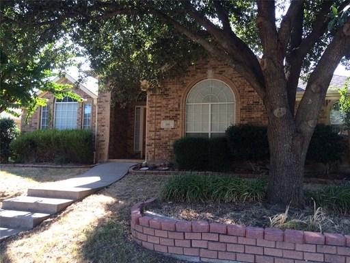 Primary Photo - 206 Fairfax Dr