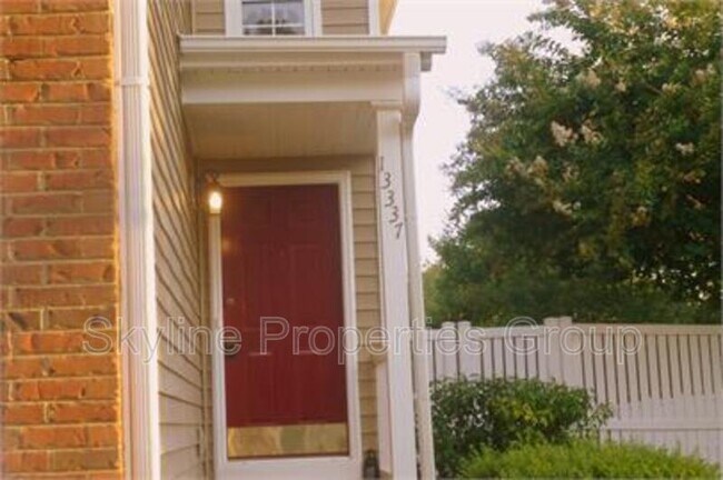 Building Photo - 13337 Aventide Ln
