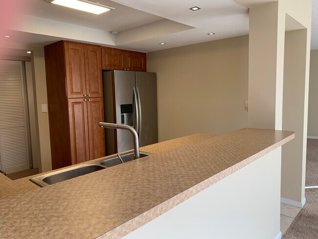 Foto del edificio - 6701 SW 116th Ct