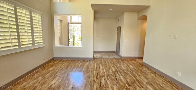 Building Photo - 1605 Ravanusa Dr