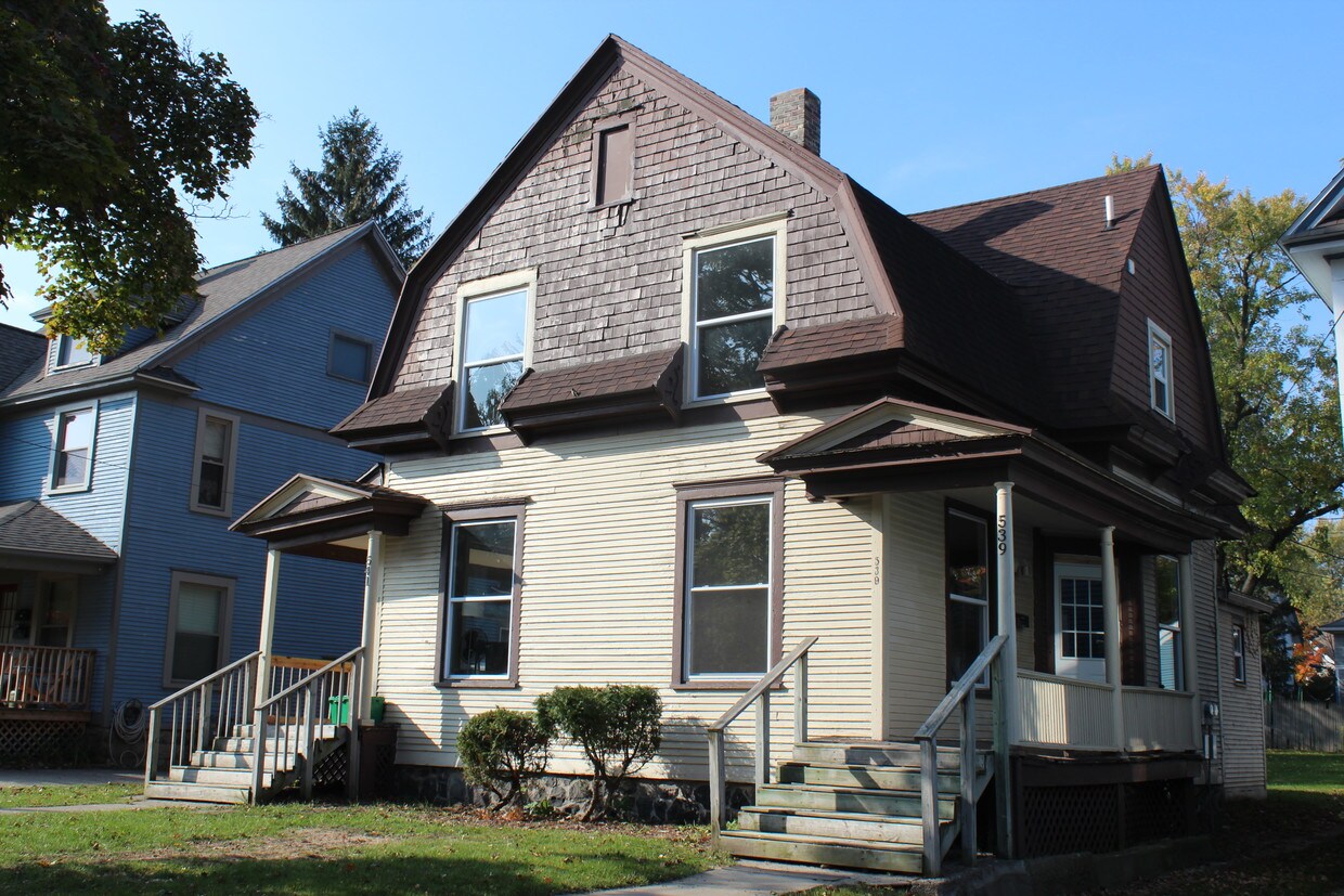 Primary Photo - 539 Norwood Ave SE