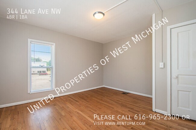 Building Photo - Available Now | 4 Bed, 1 Bath Single Famil...