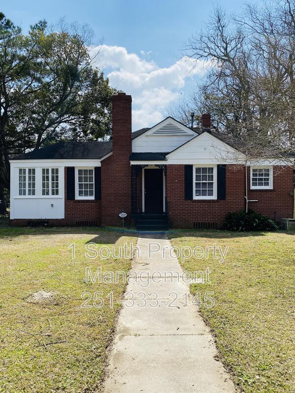 Building Photo - 2651 Foreman Cir