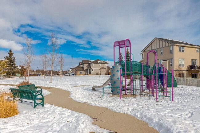 Building Photo - King's Heights