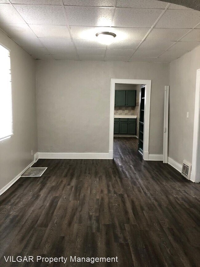 Building Photo - 3 br, 2 bath House - 4830 Magoun Ave