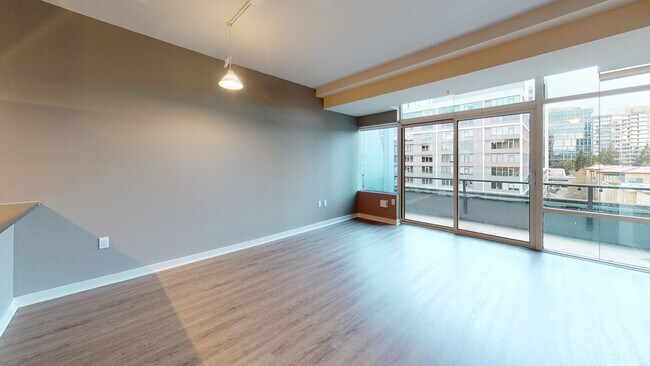 Interior Photo - Elements Apartments