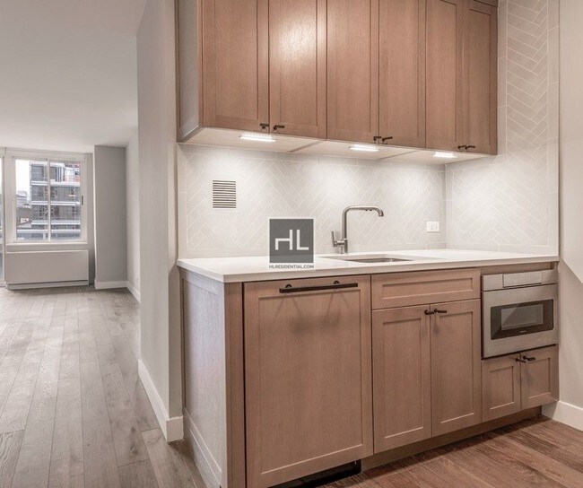 Building Photo - West 43rd Street Private Balcony/WIC!!