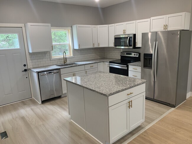 Foto del edificio - 1025 N 45th St