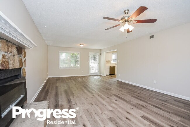 Building Photo - 251 Summer Pond Trail