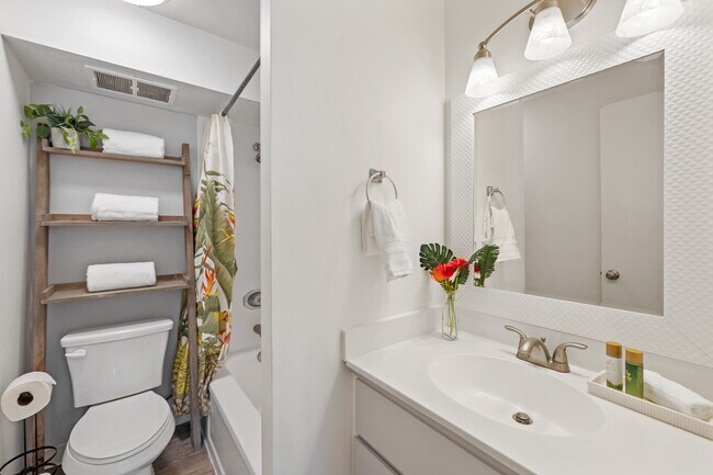 Foto del edificio - 2421 Tusitala St