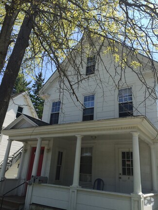 Building Photo - 19 S Park St