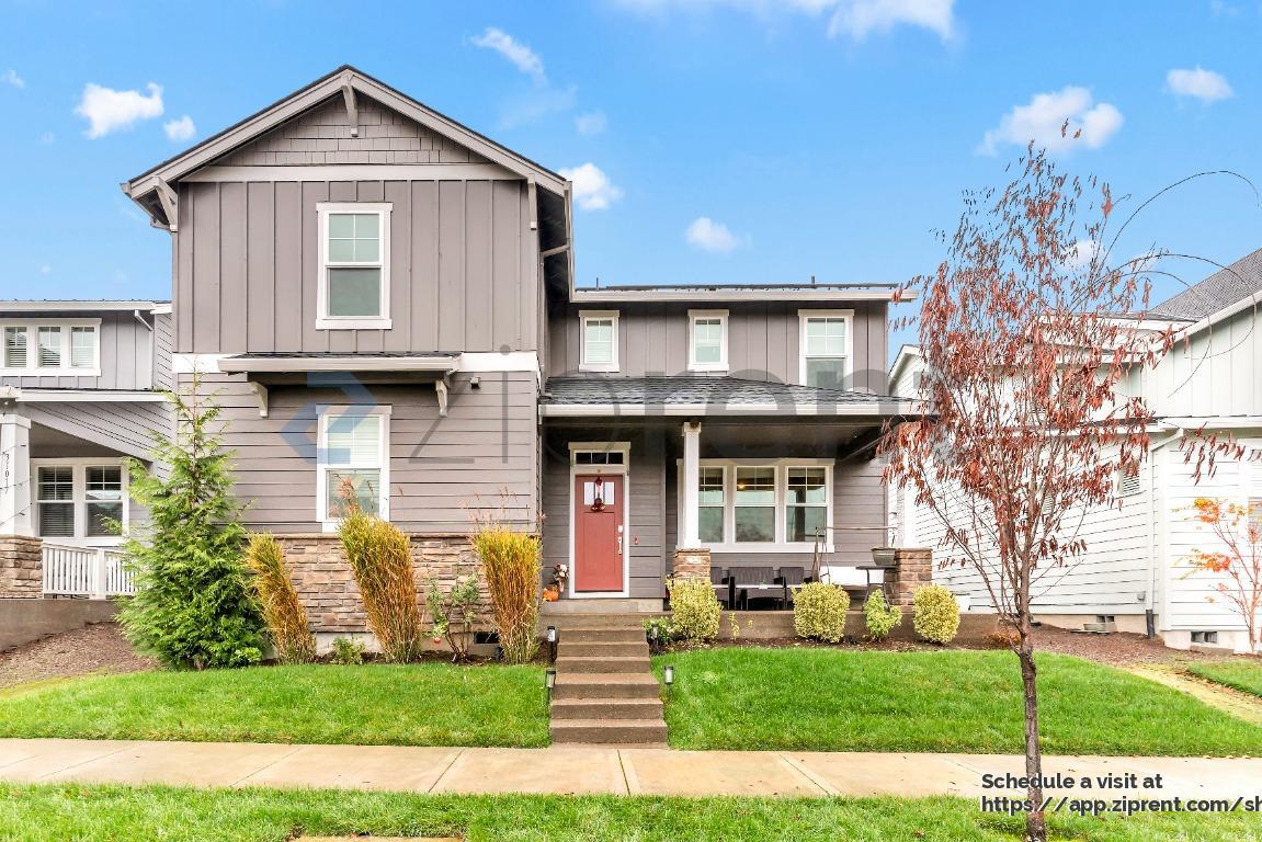 Foto principal - 30985 NW Brooking St