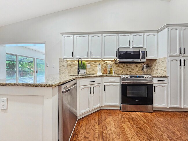 Foto del edificio - 11402 Suncreek Pl