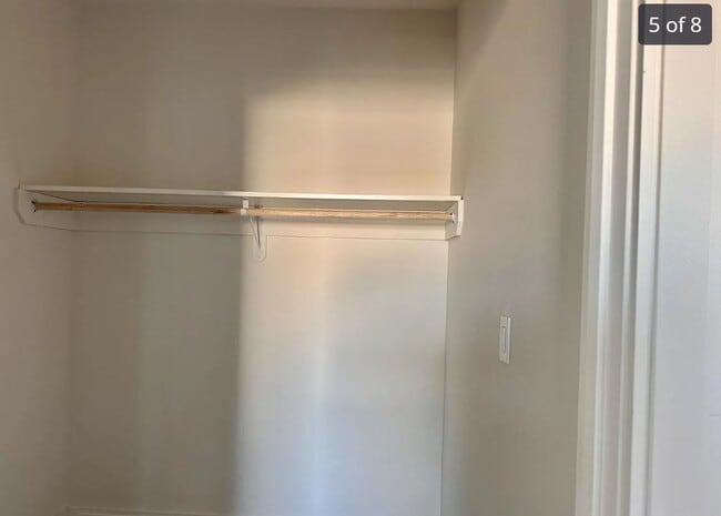 Foto del edificio - 246 Grove Ave