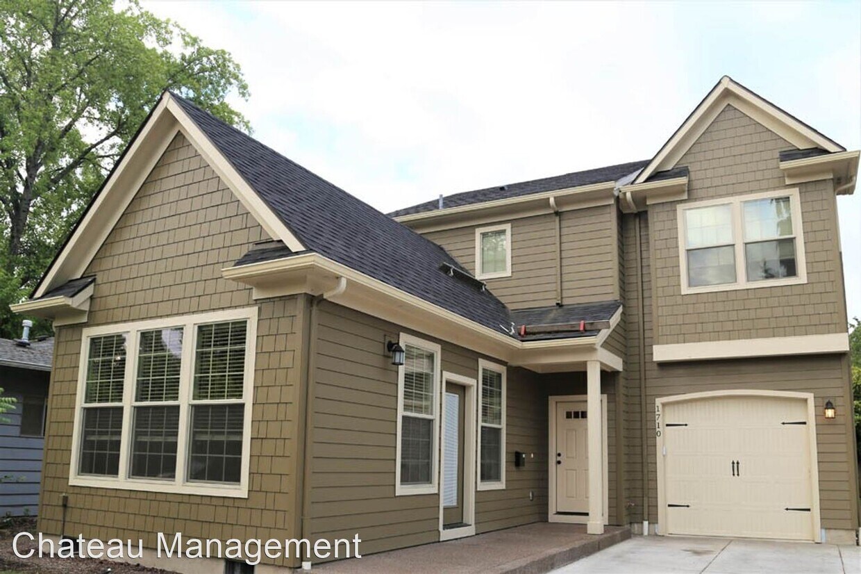 Primary Photo - 5 br, 6 bath House - 1710 NW Polk Ave.