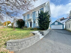 Building Photo - 23 Mechanic St