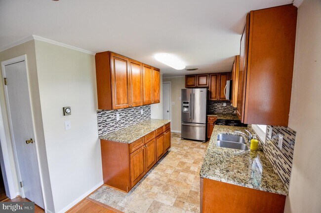 Foto del edificio - 7515 Picnic Woods Rd