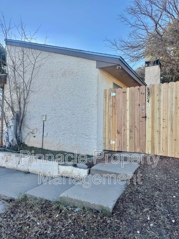 Building Photo - 3814 Wild Rye Trail