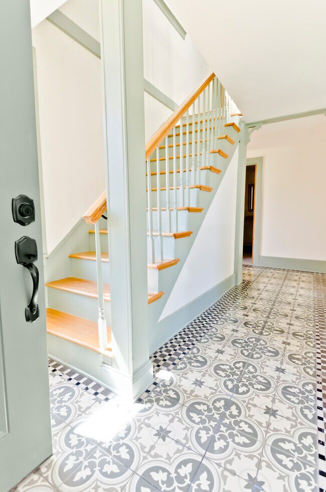 Entrada - 25 Genesee St