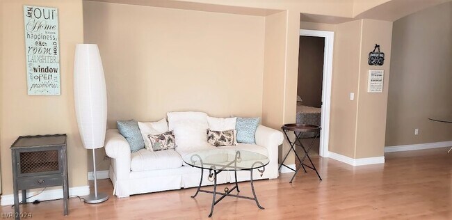 Foto del edificio - 2052 Gravel Hill St