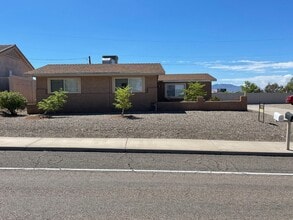 Building Photo - 2332 N Kiowa Blvd