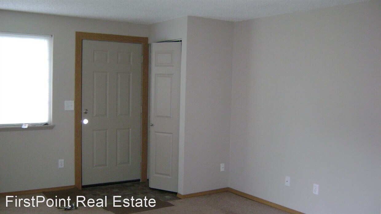 Foto del edificio - 2 br, 1 bath House - 1214 12th Ave NW