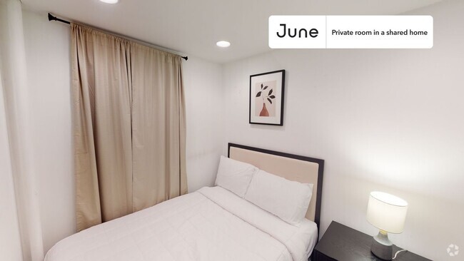 Building Photo - Private bedroom in 2 bed/1 bath Home