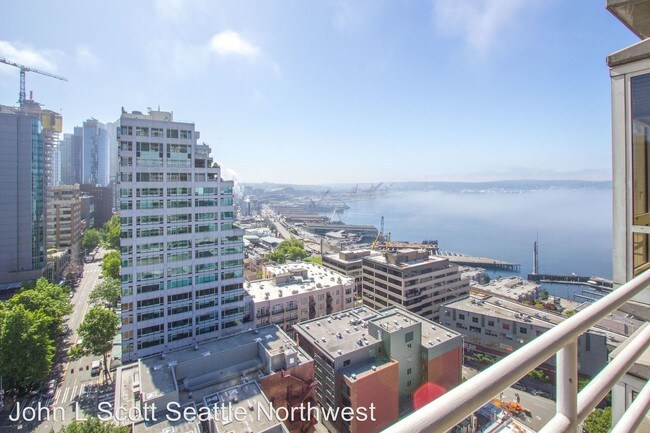 Foto del edificio - 1 br, 1 bath House - 2125 1st Ave #1904