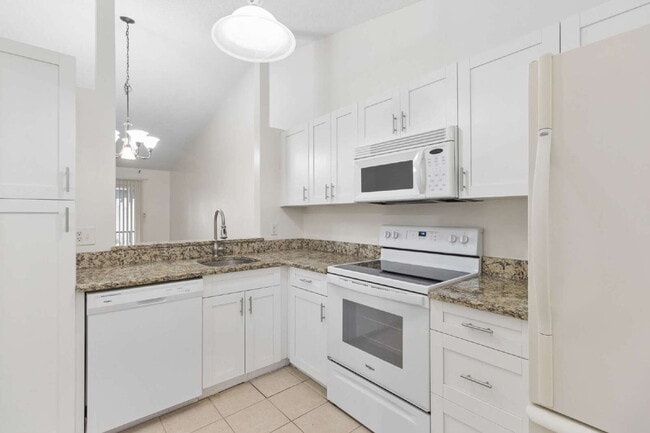Building Photo - 294 Ixora Dr