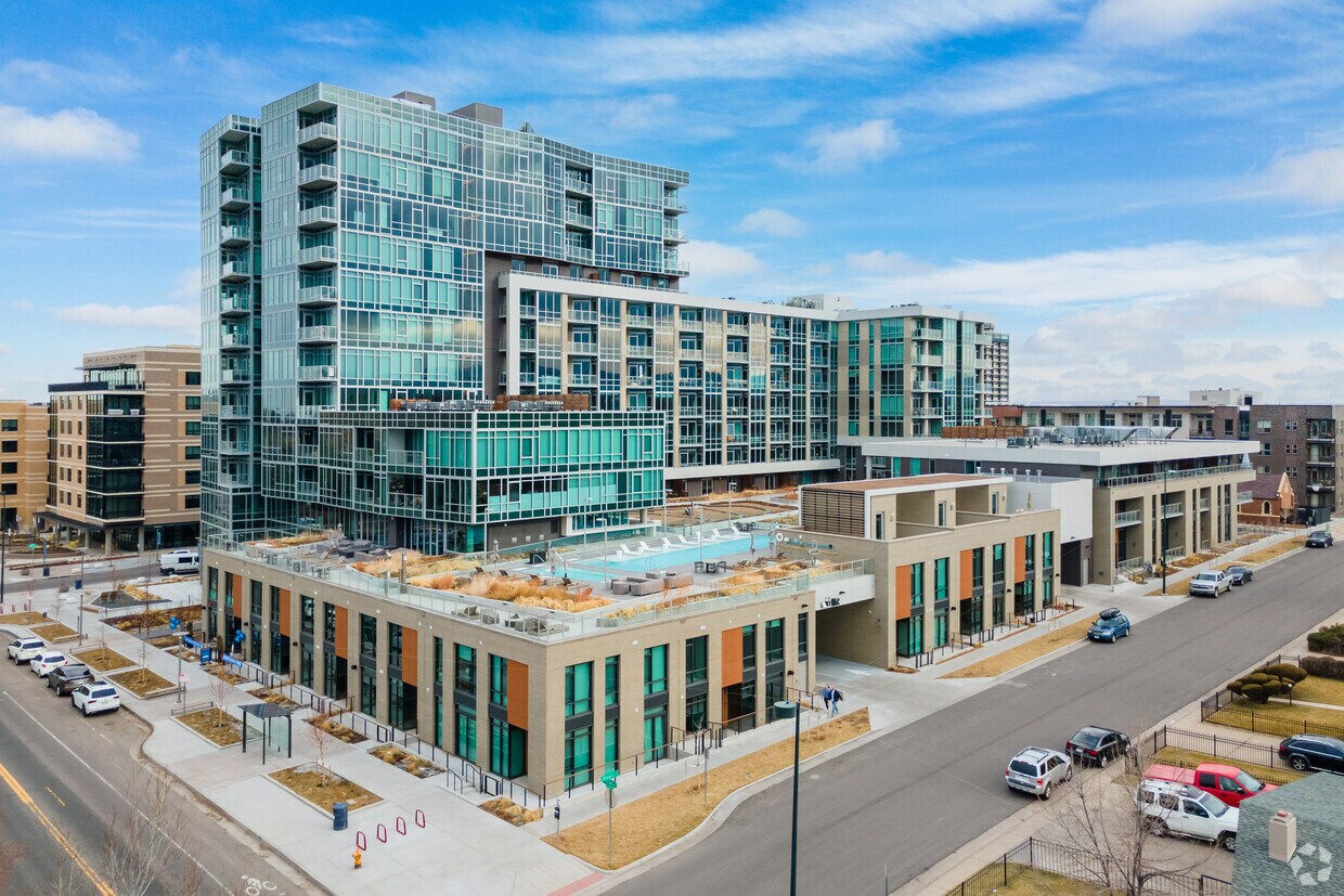 Primary Photo - Lakehouse on 17th Condos