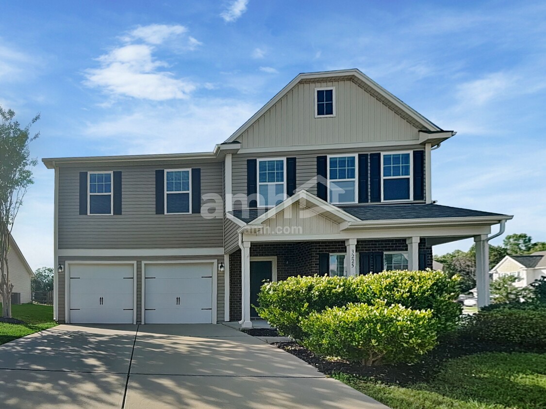 Primary Photo - 3225 Saddlebrook Dr