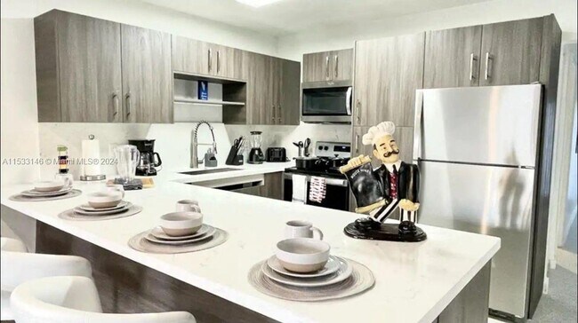 Foto del edificio - 250 SW 10th Ave