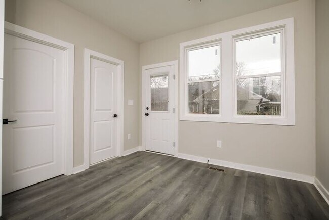 Building Photo - Close to Downtown Durham Brand New Construction