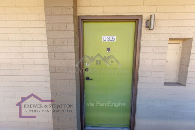 Building Photo - 351 E Thomas Rd