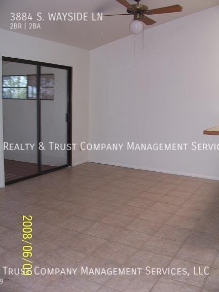 Building Photo - 3884 S Wayside Ln