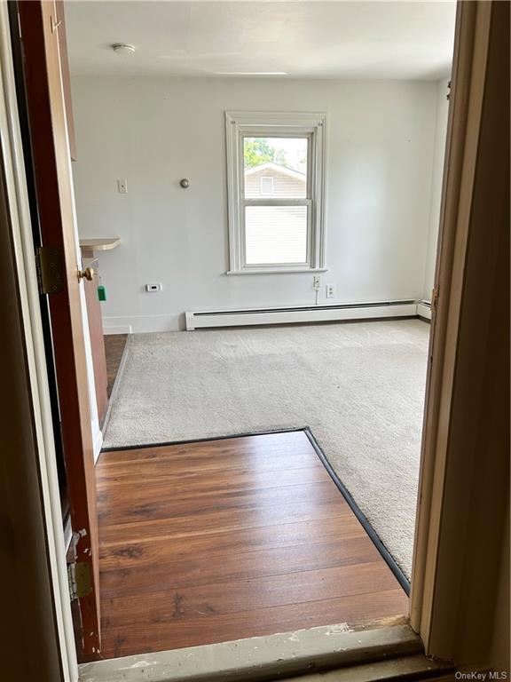 130 N Montgomery St Unit 4, Walden, NY 12586 Room for Rent in Walden