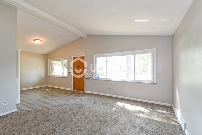 Foto del edificio - Fantastic 3bd/1.5ba home! Coming soon!