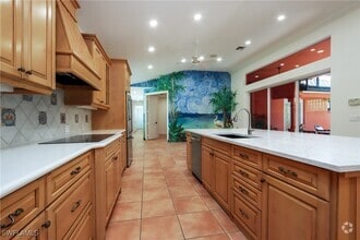 Building Photo - 25094 Pinewater Cove Ln