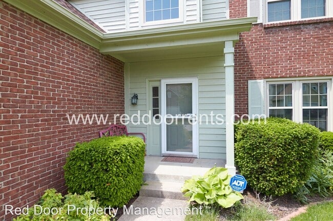 Building Photo - 4 br, 2.5 bath House - 12854 Fleetwood Drive