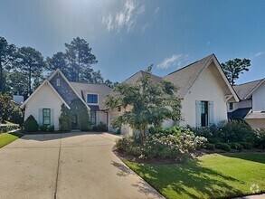 Building Photo - 1780 Helen Ridge Cir