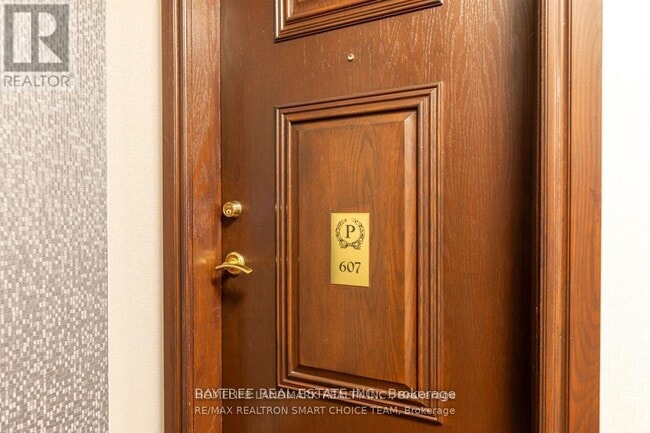 Building Photo - 22 Olive Ave