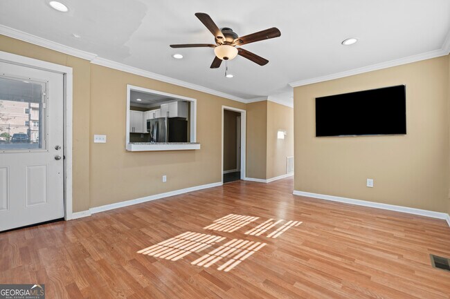 Foto del edificio - 159 Walnut St NW