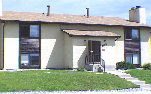 Primary Photo - Sun Meadow Villas
