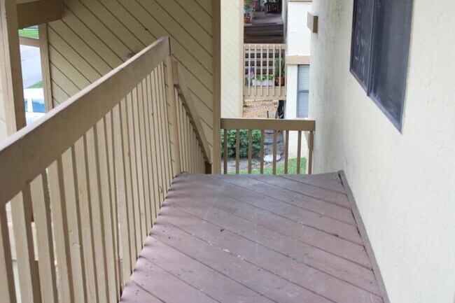 Foto del edificio - 13135 Chadwick Ct